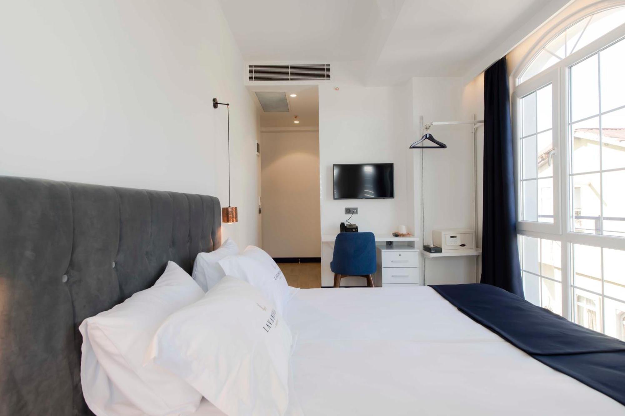 Hotels And Suites Platine Istanbul Exteriör bild